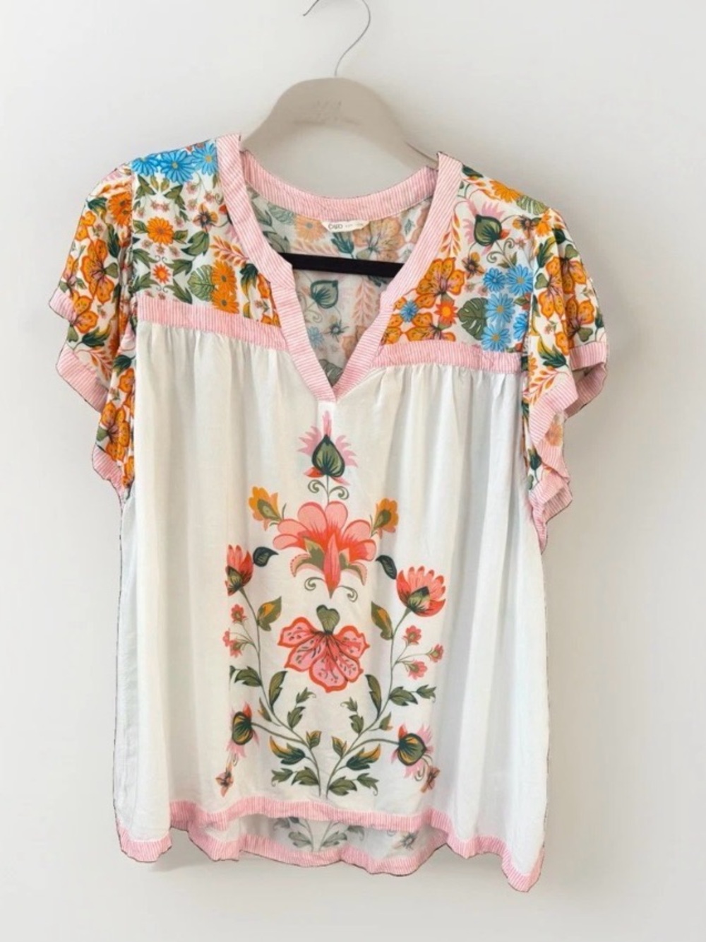 Cato white floral flutter sleeve tee